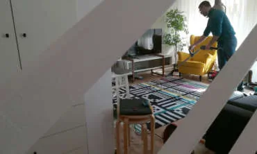 Curățenie acasă în apartamente și case